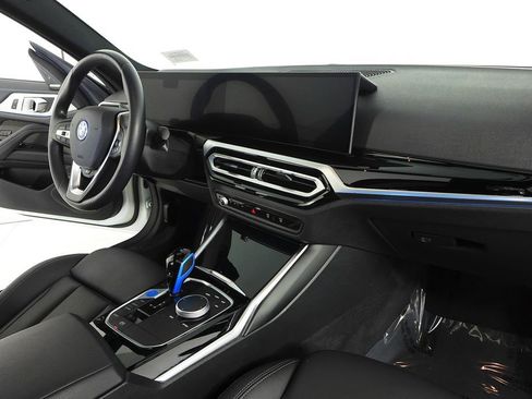 Certified 2023 BMW i4 eDrive40 w/ Premium Package image 13