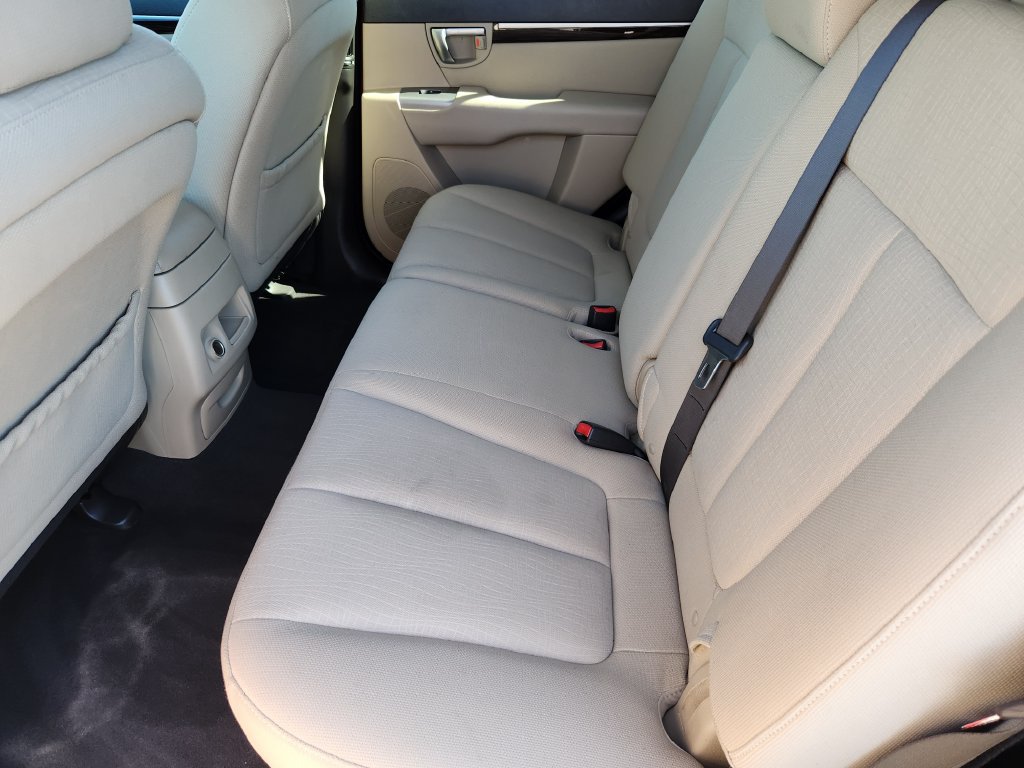 Used 2010 Hyundai Santa Fe GLS AWD/4WD image 19