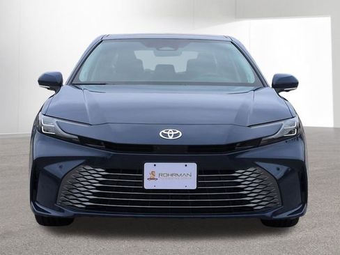 New 2026 Toyota Camry XLE image 2