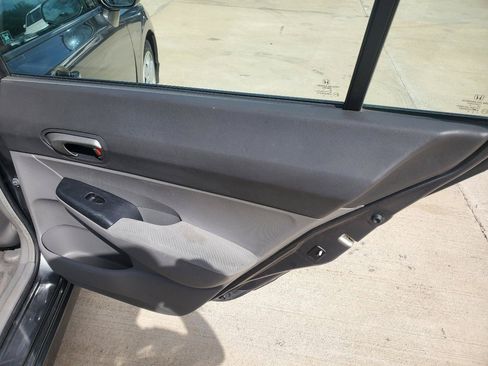 Used 2010 Honda Civic LX image 8