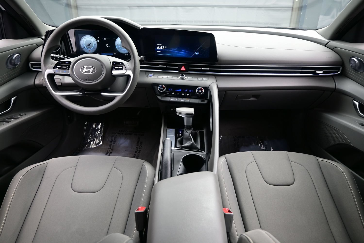 Certified 2024 Hyundai Elantra SEL FWD image 16