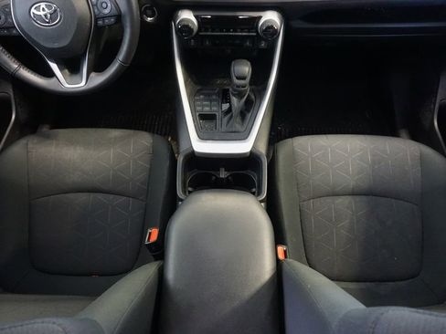 Used 2023 Toyota RAV4 XLE w/ Convenience Package image 27