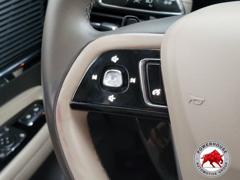 Used 2020 Lincoln Corsair FWD image 28