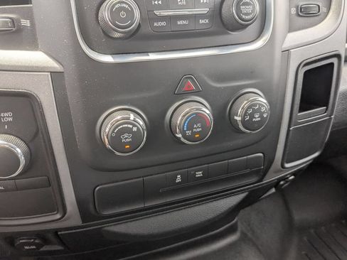 Used 2013 RAM 1500 Express AWD/4WD image 21