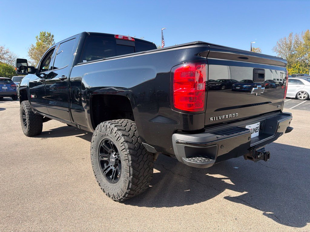 Used 2019 Chevrolet Silverado 2500 LTZ w/ Duramax Plus Package AWD/4WD image 5
