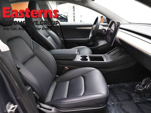 Used 2023 Tesla Model 3 Standard Range image 18