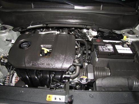 Used 2024 Kia Seltos EX image 21