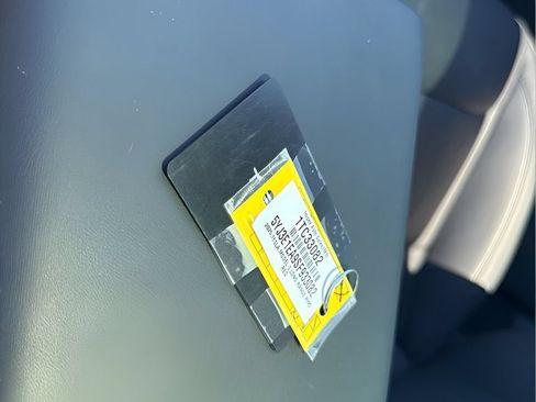 Used 2025 Tesla Model 3 RWD image 34