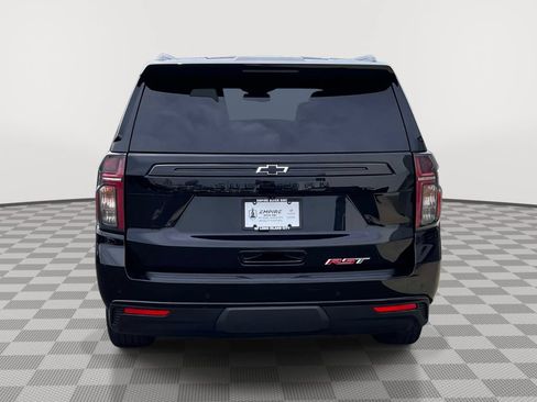 Used 2024 Chevrolet Suburban RST w/ Luxury Package AWD/4WD image 6