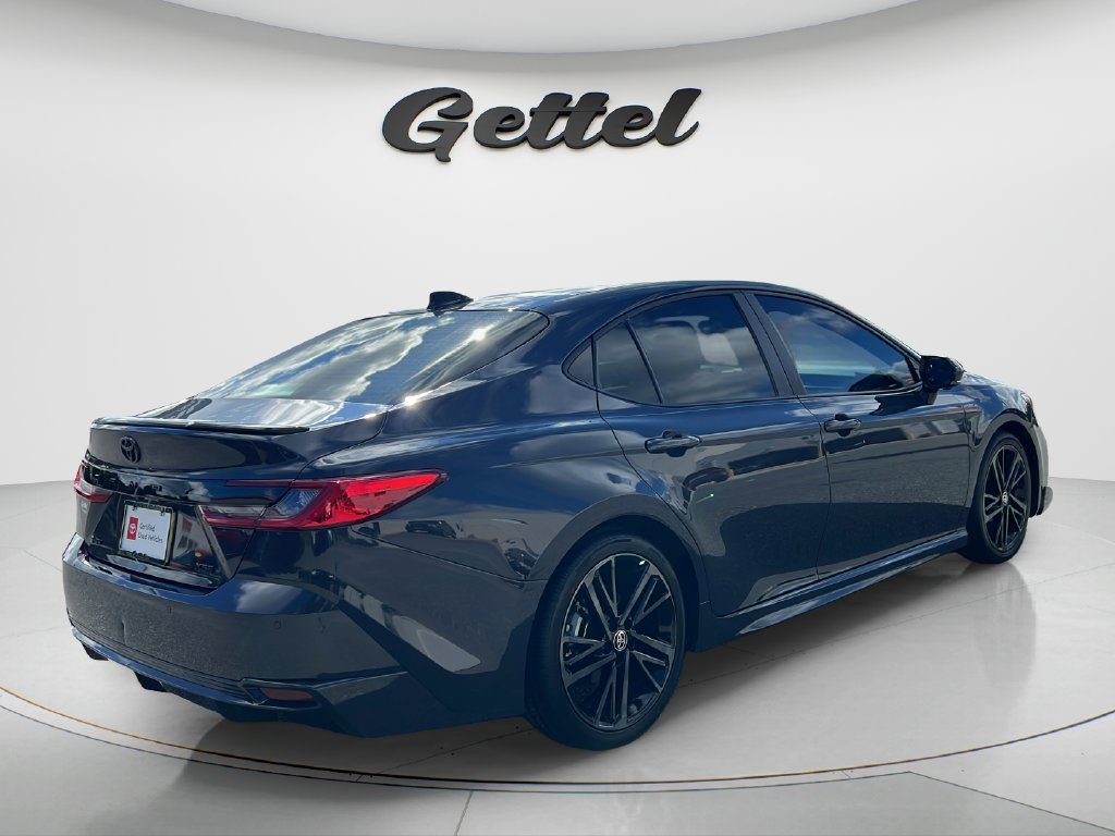 Used 2025 Toyota Camry XSE w/ Premium Plus Package FWD image 5
