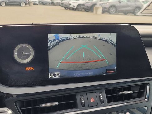 Used 2022 Lexus ES 300h w/ Premium Package image 24