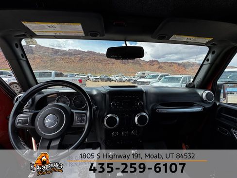 Used 2014 Jeep Wrangler Rubicon w/ Power Convenience Group AWD/4WD image 19