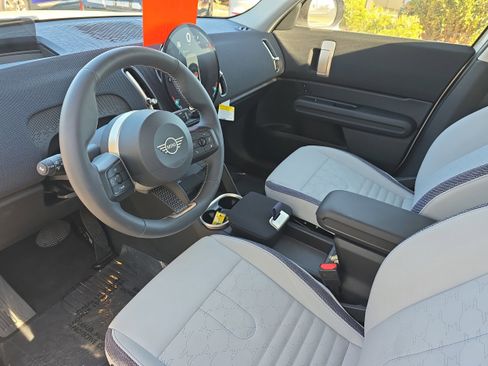 Used 2025 MINI Cooper Countryman S image 18
