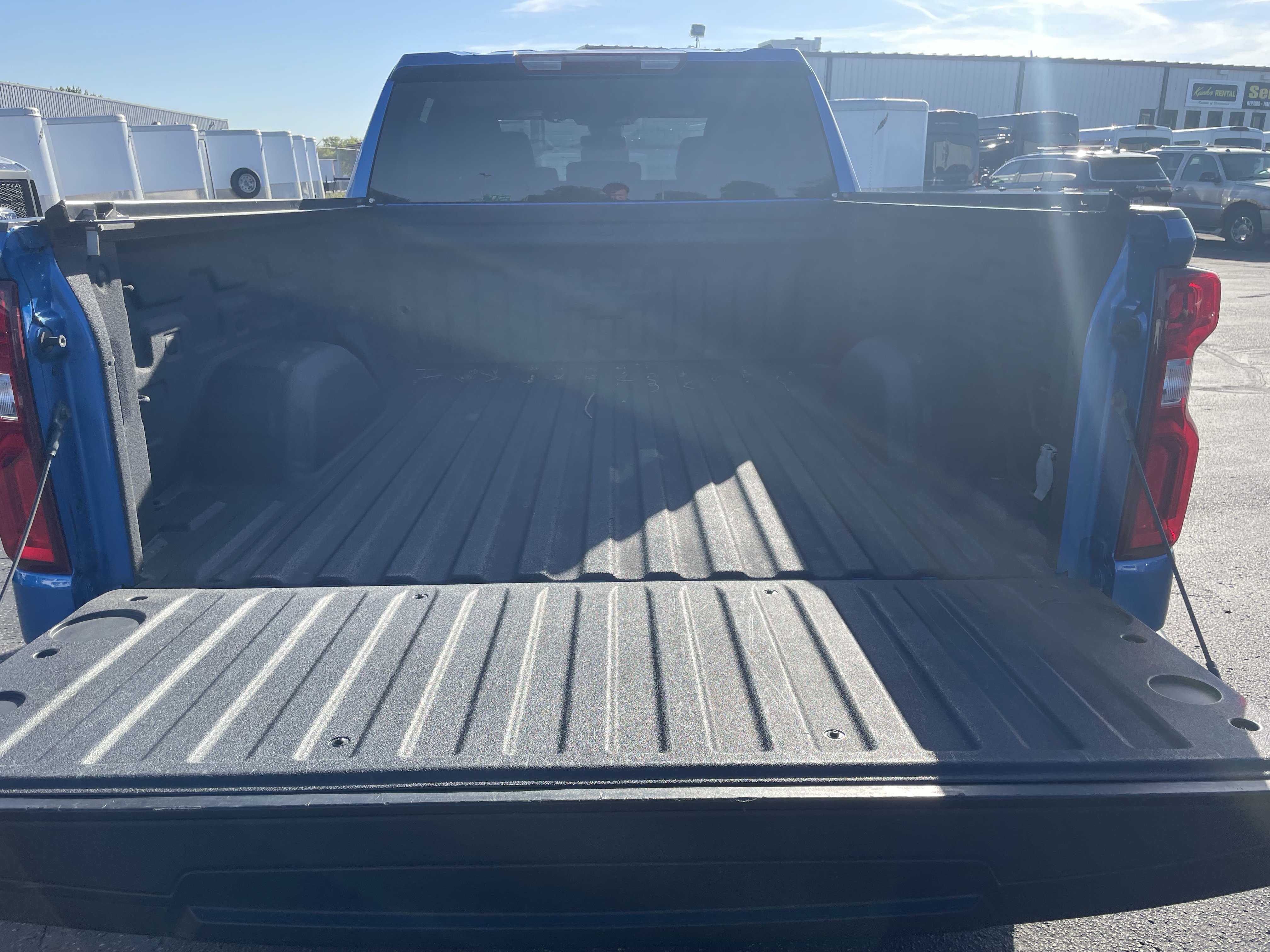 Used 2023 Chevrolet Silverado 1500 LT Trail Boss w/ Protection Package AWD/4WD image 10