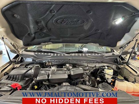 Used 2017 Ford F250 Lariat w/ Chrome Package image 10