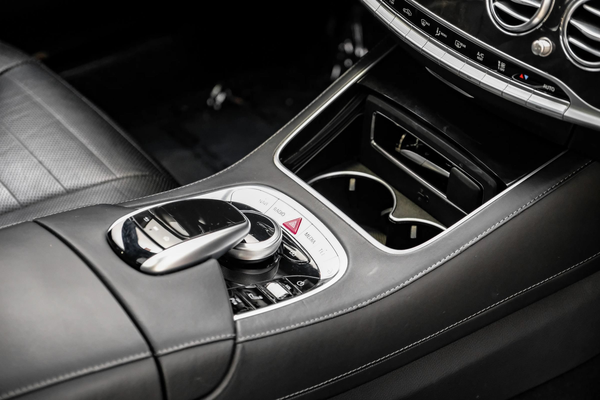Used 2020 Mercedes-Benz S 560 Sedan image 21