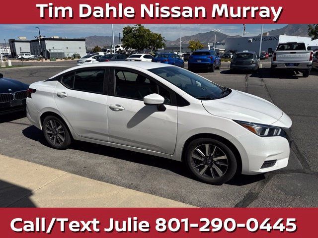 Used 2022 Nissan Versa SV FWD image 8