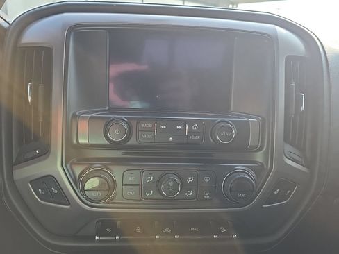 Used 2015 GMC Sierra 1500 SLT w/ All-Terrain Package AWD/4WD image 27