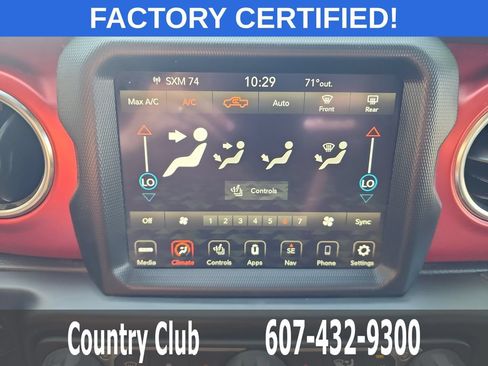 Used 2023 Jeep Gladiator Rubicon w/ LED Lighting Group AWD/4WD image 16