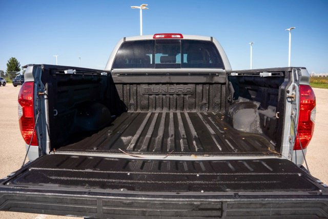 Used 2018 Toyota Tundra Limited w/ Limited Premium Package AWD/4WD image 7