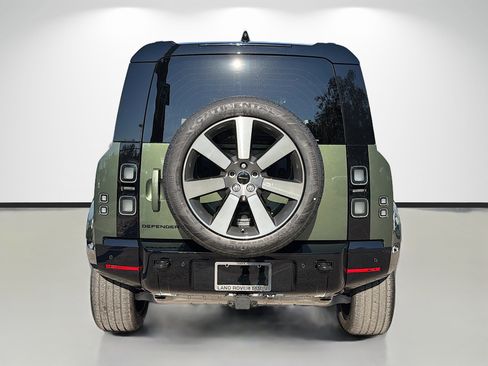 New 2026 Land Rover Defender 110 X image 4