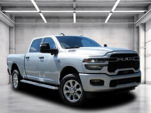 New 2026 RAM 2500 Big Horn AWD/4WD image 1