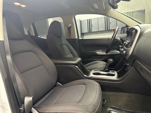 Used 2016 Chevrolet Colorado LT w/ LT Convenience Package image 26
