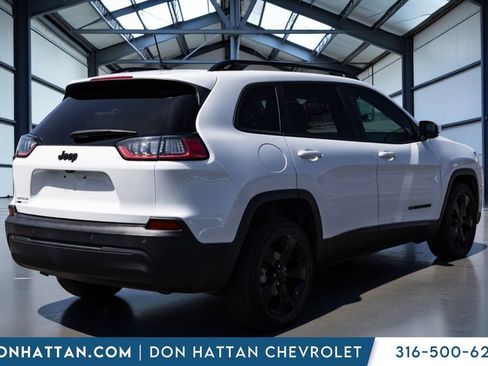 Used 2019 Jeep Cherokee Latitude Plus FWD image 23
