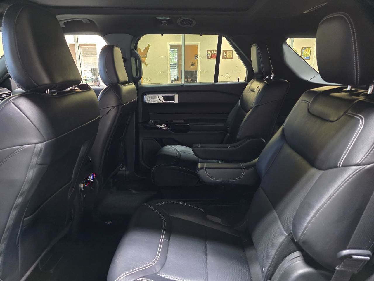Used 2023 Ford Explorer ST w/ Equipment Group 401A AWD/4WD image 19