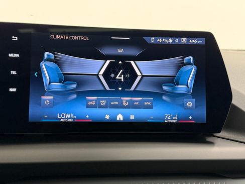 New 2026 BMW 228i w/ Technology Package FWD image 29