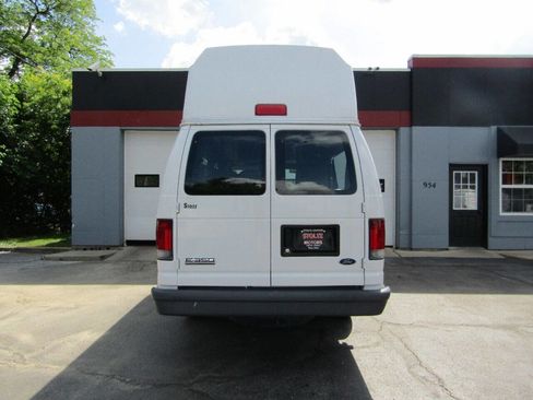 Used 2007 Ford E-350 and Econoline 350 Extended Super Duty image 17