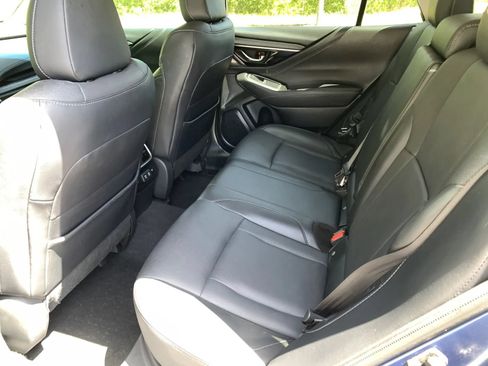Used 2022 Subaru Outback Limited AWD/4WD image 28