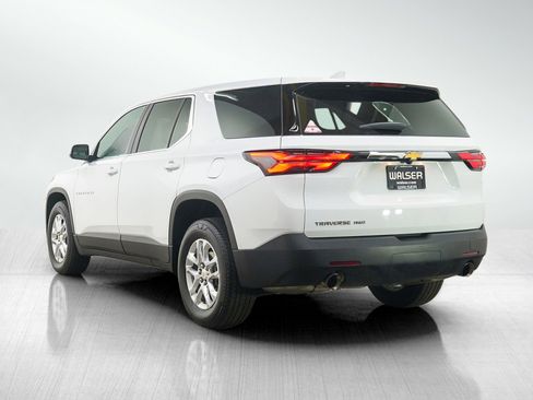 Used 2023 Chevrolet Traverse LS w/ Safety Package image 3