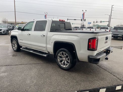 Used 2018 GMC Sierra 1500 SLT w/ SLT Premium Package image 3