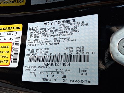 Used 2025 Ford Mustang GT Premium RWD image 27