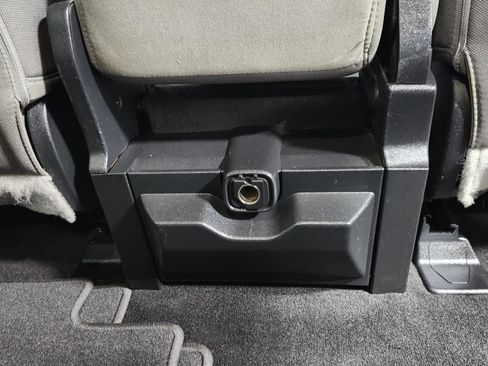 Used 2019 Ford F350 XLT w/ XLT Premium Package image 22