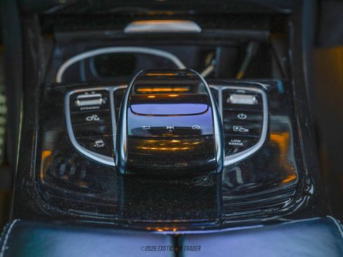 Used 2020 Mercedes-Benz G 550 image 22