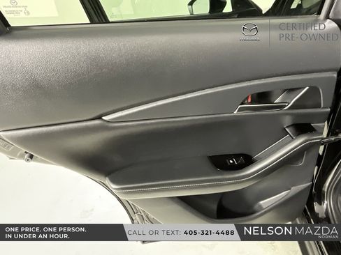 Certified 2025 MAZDA CX-30 AWD 2.5 S w/ Preferred Package image 18
