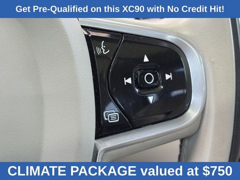 Used 2022 Volvo XC90 T6 Momentum w/ Advanced Package image 21