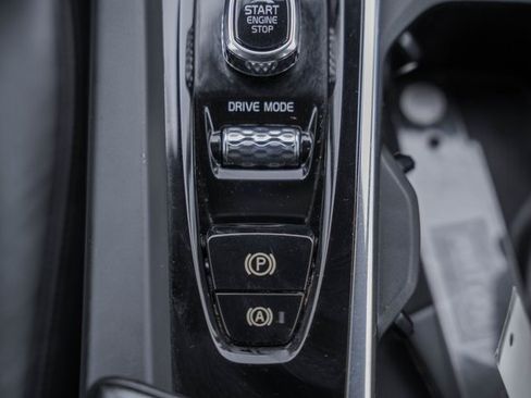 Used 2021 Volvo S60 T5 Momentum w/ Protection Package Premier image 26