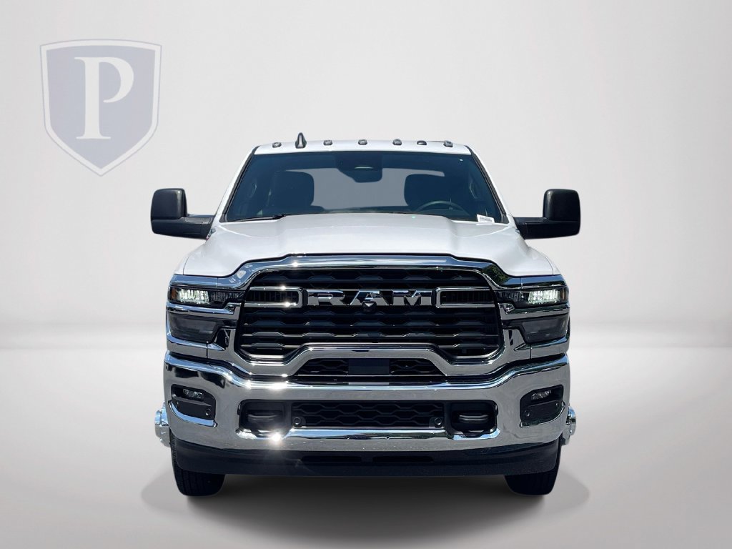 New 2026 RAM 3500 Tradesman w/ Chrome Appearance Group A AWD/4WD image 3