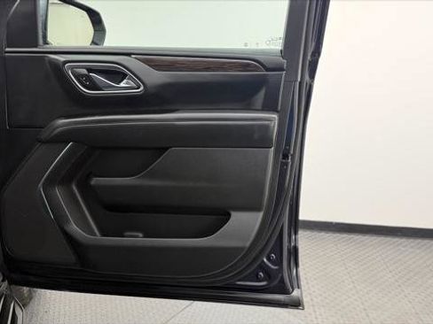 Used 2022 Chevrolet Suburban LS w/ Driver Alert Package image 22