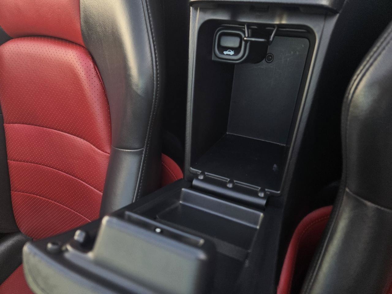 Used 2004 Honda S2000 image 31
