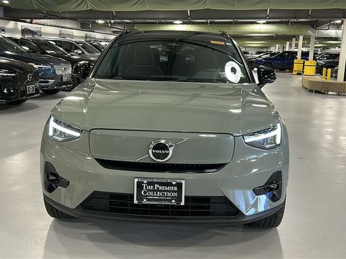 Certified 2023 Volvo XC40 Recharge Plus w/ Protection Package Premier AWD/4WD image 2