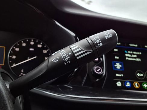 Certified 2022 Buick Envision Preferred image 17