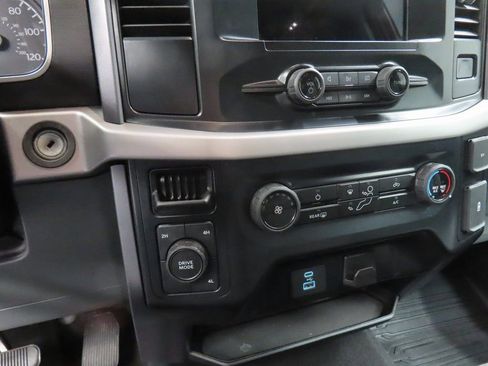 Used 2023 Ford F150 XLT image 51