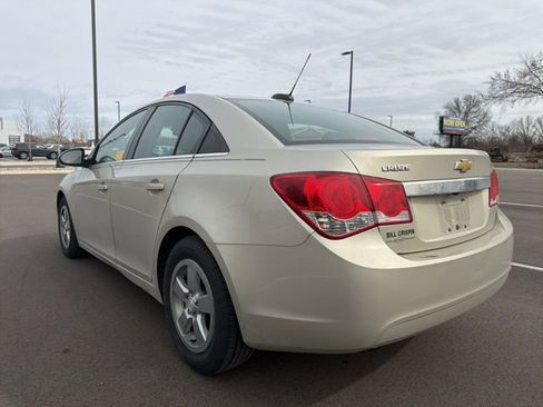 Used 2015 Chevrolet Cruze LT image 3