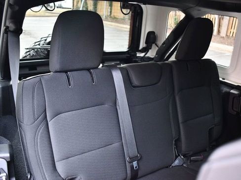 Used 2020 Jeep Wrangler Unlimited Sport image 41