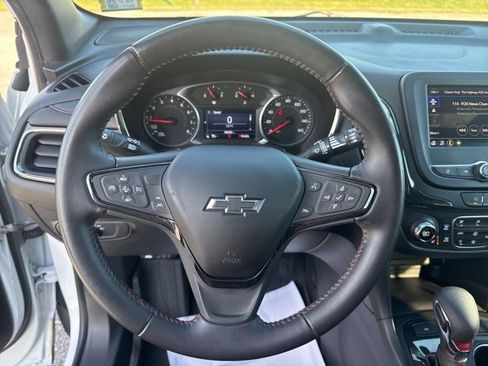 Used 2022 Chevrolet Equinox RS w/ LPO, Floor Liner Package image 12