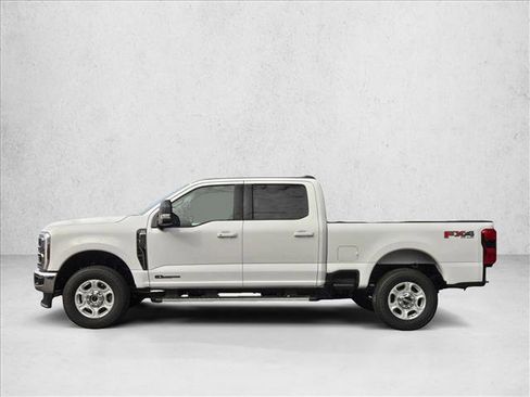 New 2026 Ford F250 XLT w/ XLT Premium Package image 8